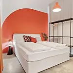 Premium Farbenfrohes Urban Hideaway & Parkplatz Apartamento