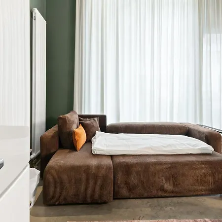 Premium Farbenfrohes Urban Hideaway & Parkplatz * Berlin