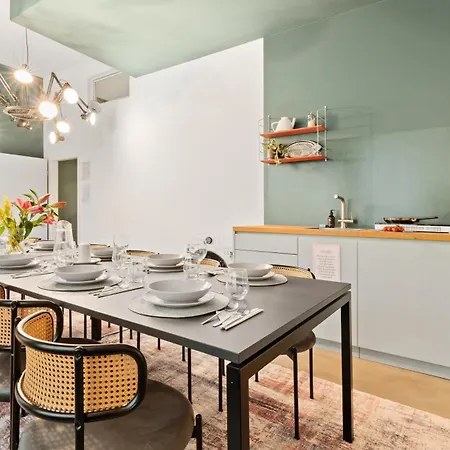 Premium Farbenfrohes Urban Hideaway & Parkplatz Apartamento *