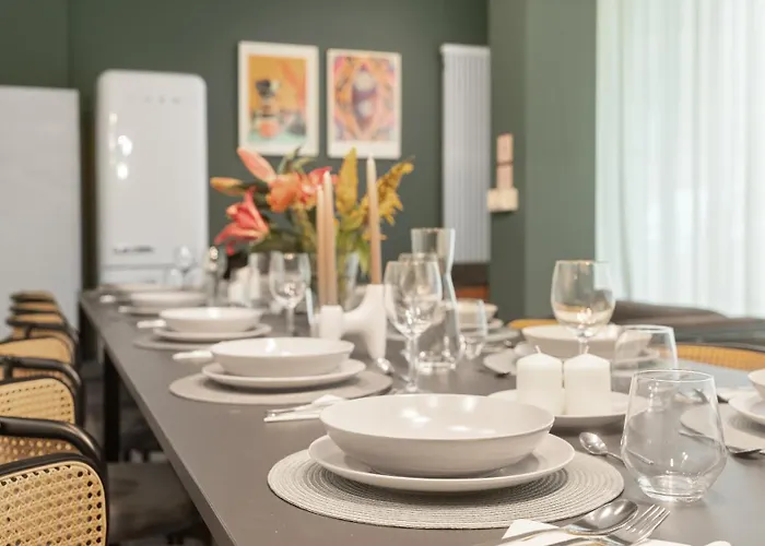 Premium Farbenfrohes Urban Hideaway & Parkplatz Niederdorla